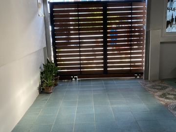 3 Bedroom Townhouse for sale at Baan Montatip 5