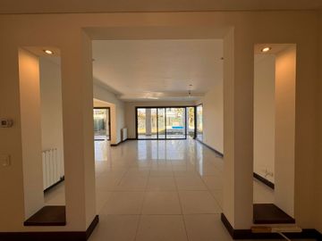 Casa en venta en Barrio La Barraca. Guaymallén