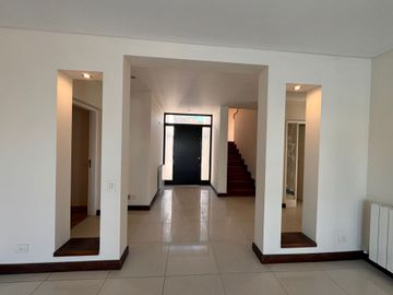 Casa en venta en Barrio La Barraca. Guaymallén