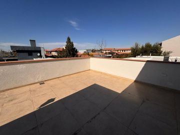 Casa en venta en Barrio La Barraca. Guaymallén