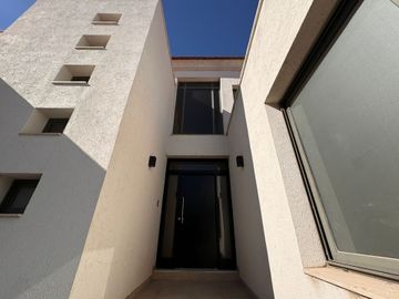 Casa en venta en Barrio La Barraca. Guaymallén