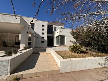 Casa en venta en Barrio La Barraca. Guaymallén