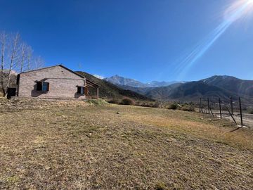 VENTA CASA VALLE DEL SOL, POTRERILLOS, MENDOZA
