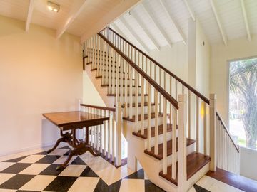 CASA EN VENTA AL AGUA EN NORDELTA
