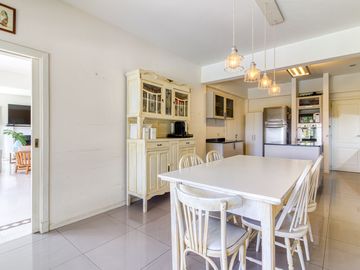 CASA EN VENTA AL AGUA EN NORDELTA