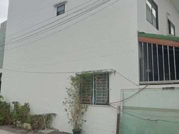3 Bedroom Townhouse for sale at Than Thong Villa