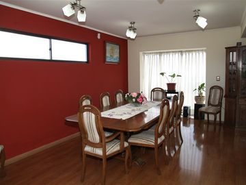 Casa en Venta en Avenida El Amanecer 1565