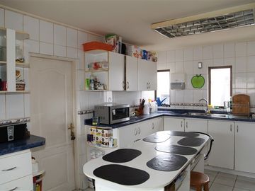Casa en Venta en Avenida El Amanecer 1565
