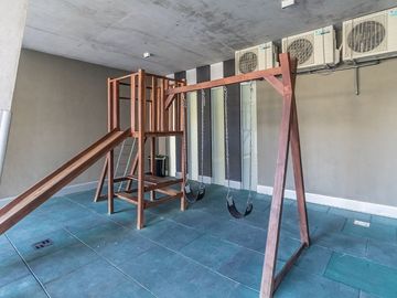 4 AMBIENTES C/DEP 137M2 PISO 20 IMPECABLE TODO LUZ