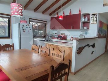 Casa en Venta en Santa Teresita 2444