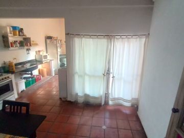 CASA QUINTA EN VENTA CON QUINCHO Y PILETA