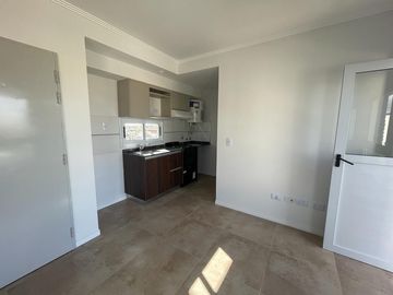Departamento monoambiente divisible a estrenar en Caseros