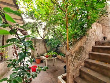 VENTA CASA 7 AMB 400 M2 VALENTIN ALSINA LANÚS