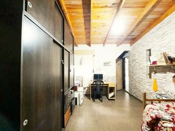 VENTA CASA 7 AMB 400 M2 VALENTIN ALSINA LANÚS