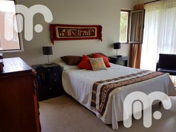 VENTA DE CASA DE 4 DORMITORIOS EN CAMPOS DE ROCA