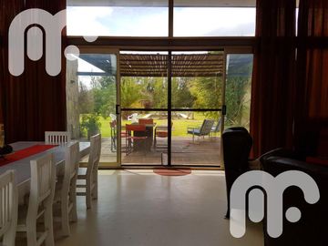VENTA DE CASA DE 4 DORMITORIOS EN CAMPOS DE ROCA