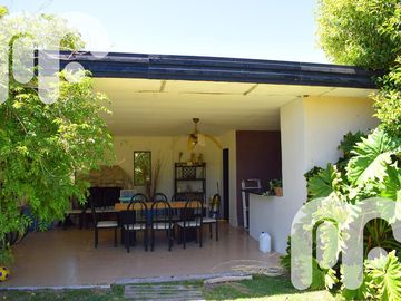 VENTA DE CASA DE 4 DORMITORIOS EN CAMPOS DE ROCA