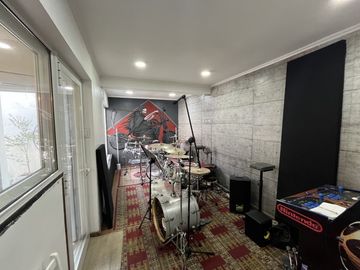 VENTA CASA BARRIO BRASIL