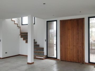 Navarrete Propiedades - Casa en El Canton
