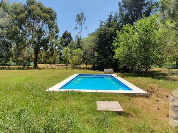 CASA VENTA 4 DORMITORIOS EN MIRALAGOS