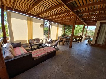FABULOSA PARCELA CON 2 CASAS CONSTRUIDAS P ROJA, CHICUREO