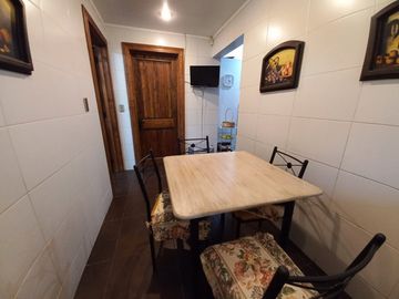 FABULOSA PARCELA CON 2 CASAS CONSTRUIDAS P ROJA, CHICUREO