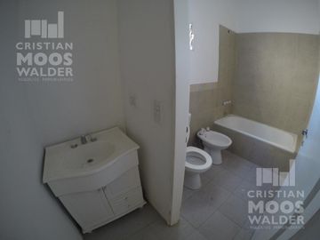 Departamento de 3 ambientes en venta en Jardines de Escobar