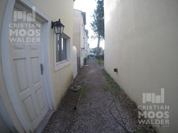 Departamento de 3 ambientes en venta en Jardines de Escobar