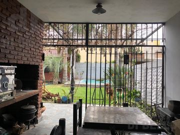 Casa - Zarate