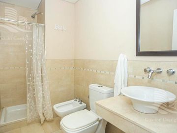 Venta y Alquiler - Departamento Monoambiente - Estudios de la Bahia, Bahia Grande, Nordelta