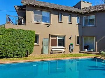 Venta   Casa  Las Lajas Country Club General Rodríguez