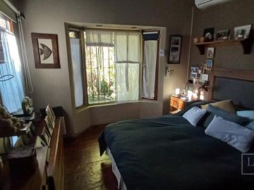 Casa en Ingeniero Maschwitz Deasrrollada en planta y media con muy amplio parque y piscina