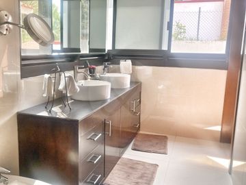 Casa en venta en Hacienda de las Palmas