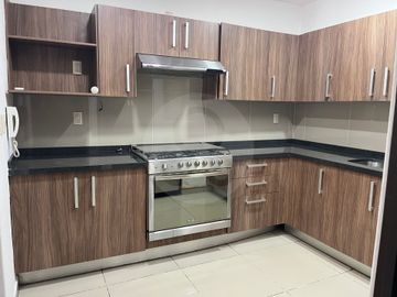 Departamento en renta en Del Valle Sur