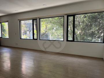 Departamento en renta en Del Valle Sur