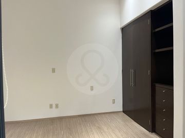 Departamento en renta en Del Valle Sur