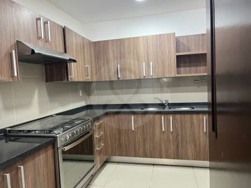 Departamento en renta en Del Valle Sur