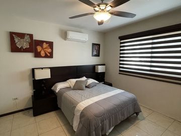 CASA EN VENTA EN VENTA EN CUMBRES ELITE 7 SECTOR - MONTERREY, NL