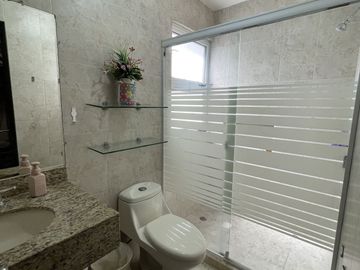 CASA EN VENTA EN VENTA EN CUMBRES ELITE 7 SECTOR - MONTERREY, NL