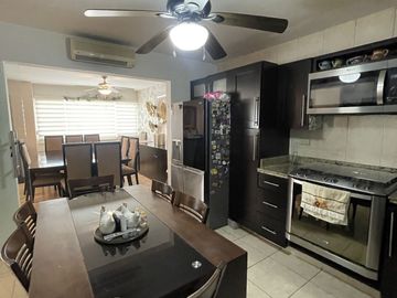 CASA EN VENTA EN VENTA EN CUMBRES ELITE 7 SECTOR - MONTERREY, NL