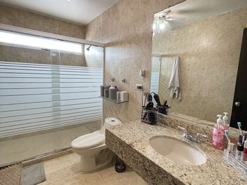 CASA EN VENTA EN VENTA EN CUMBRES ELITE 7 SECTOR - MONTERREY, NL