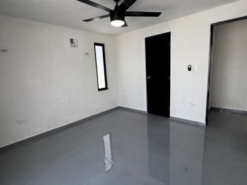 Casa en Venta de una Planta en Francisco de Montejo.