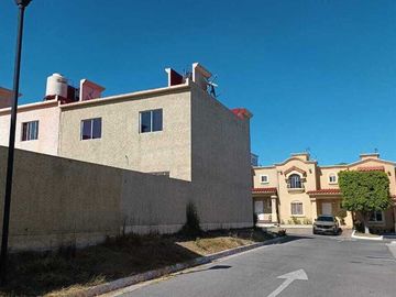 Venta de Casa en Condominio, Urbi Hacienda Balboa, Cuautitlán Izcalli
