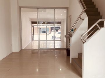 3 Bedroom Townhouse for sale in Noen Phra, Rayong