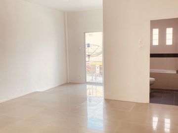 3 Bedroom Townhouse for sale in Noen Phra, Rayong