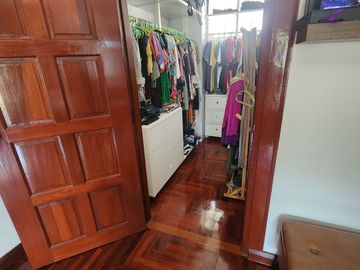 6 Bedroom House for sale at Ban Saifon 2