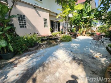 6 Bedroom House for sale at Ban Saifon 2