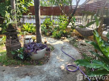 6 Bedroom House for sale at Ban Saifon 2