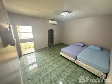 5 Bedroom Townhouse for sale in Kho Hong, Songkhla