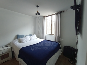 Departamento con patio privado. La Concepción. Villa Alemana
